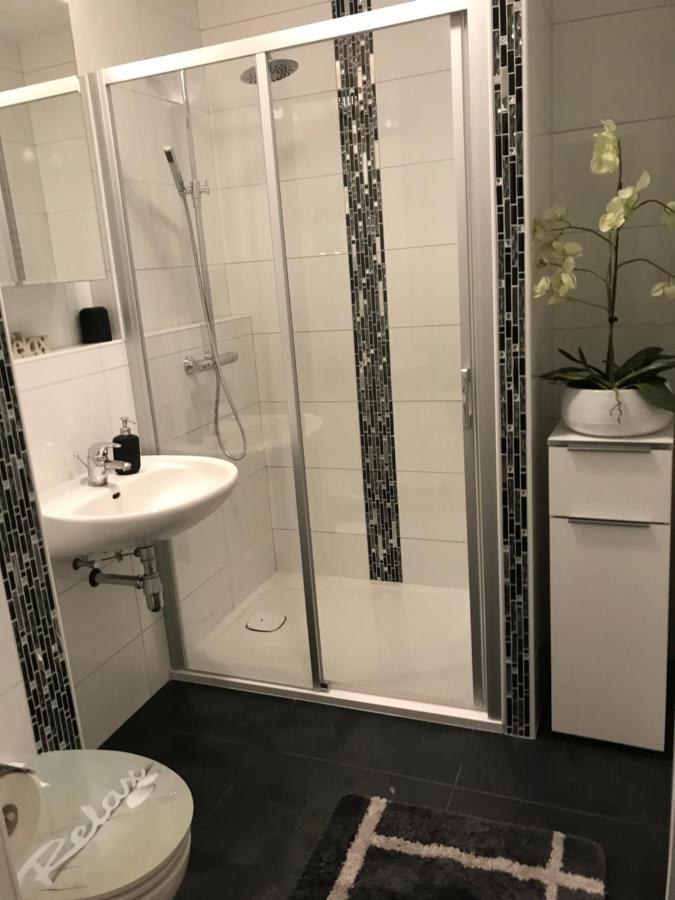 Ferienwohnung Viktoria Gotha Esterno foto