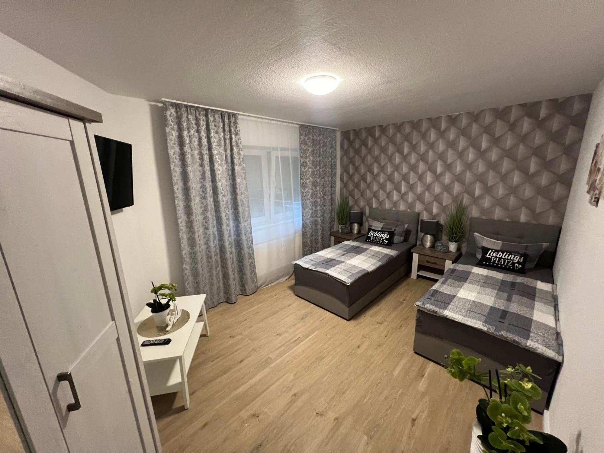 Ferienwohnung Viktoria Gotha Esterno foto