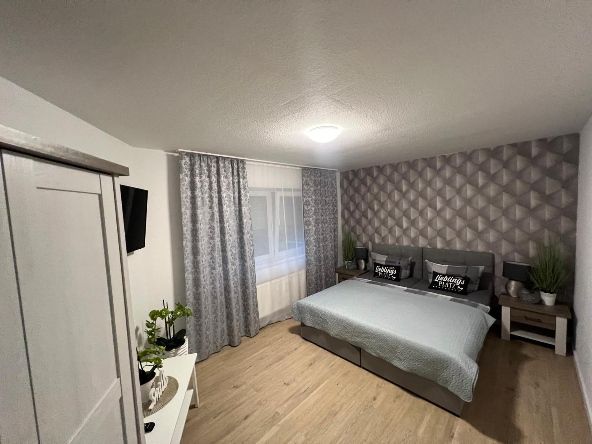 Ferienwohnung Viktoria Gotha Esterno foto